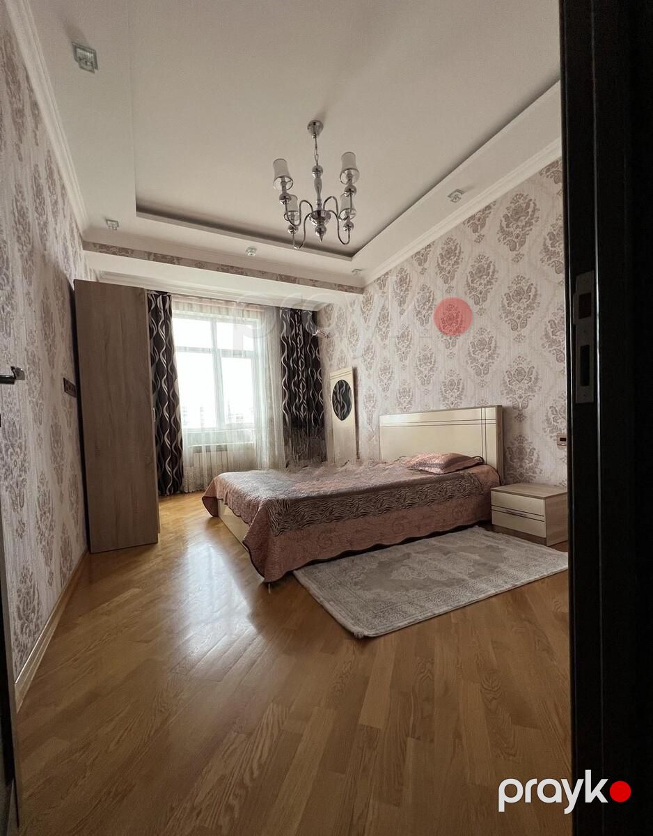 Satılır 2 otaqlı yeni tikili 80 m² — Mənzil, Bakı (2)