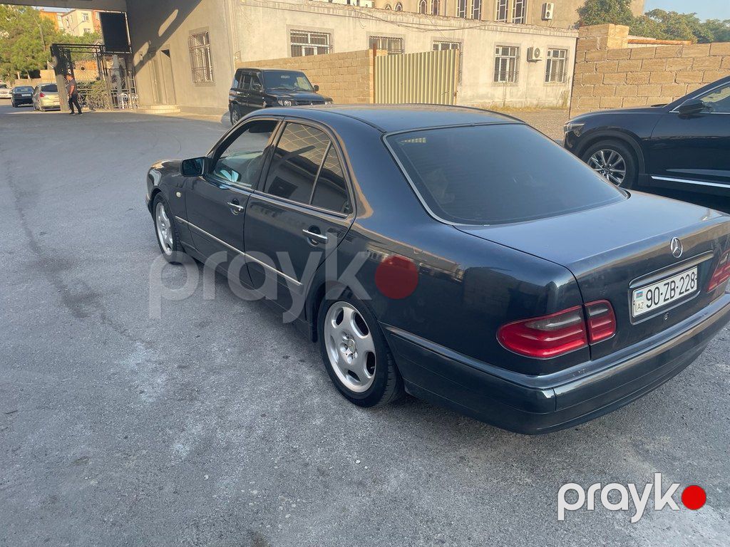 Mercedes E 230, 2.3 L, 1996 il, 444 550 km — Avtomobillər, Bakı (3)
