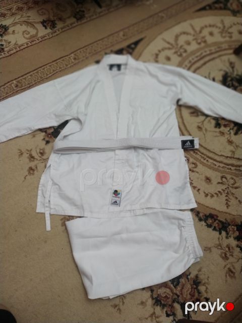 Kimono və ayaq qoruyucusu — Bakı