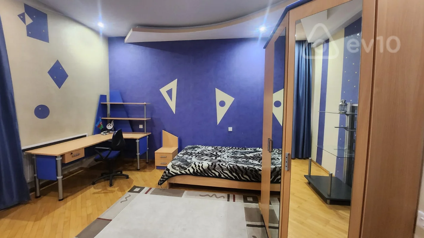 5 otaqlı mənzil, 220 m², Abbasqulu ağa Bakıxanov küç — kirayə — Mənzil, Bakı (7)