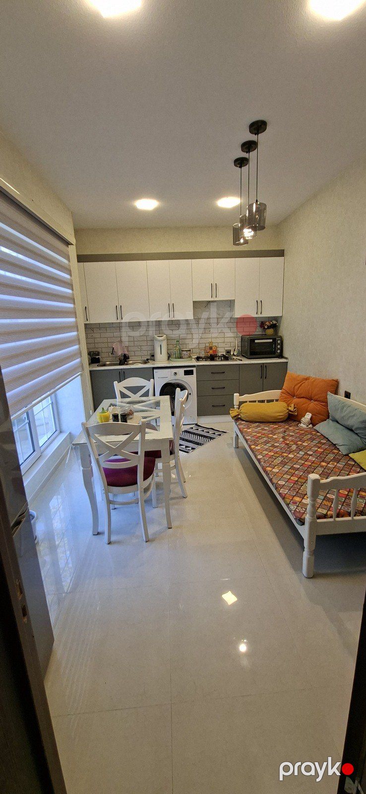 Həyət evi, Şüvəlan qəs — Ev, villa, Bakı (11)