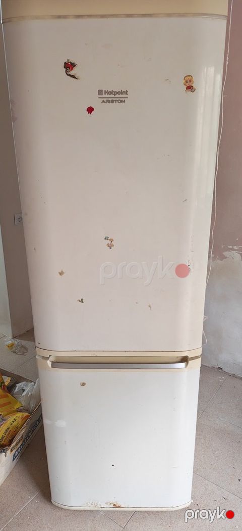 Soyuducu Hotpoint Ariston — Bakı