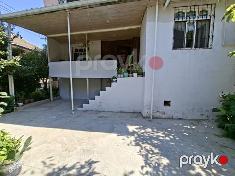 Həyət evi, Xırdalan ş — Xırdalan