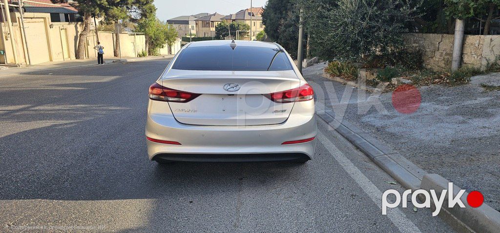 Hyundai Avante, 1.6 L, 2016 il, 204 000 km — Avtomobillər, Bakı (2)