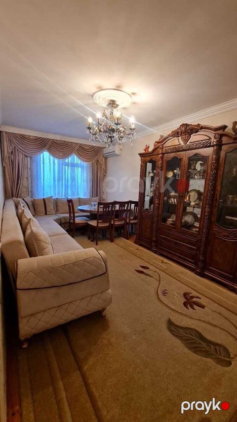Satılır 3 otaqlı köhnə tikili 70 m² — Bakı