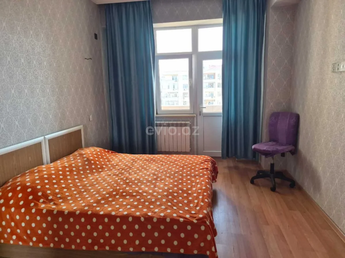 Kirayə 3 otaqlı mənzil Badamdar qəsəbəsində — Bakı