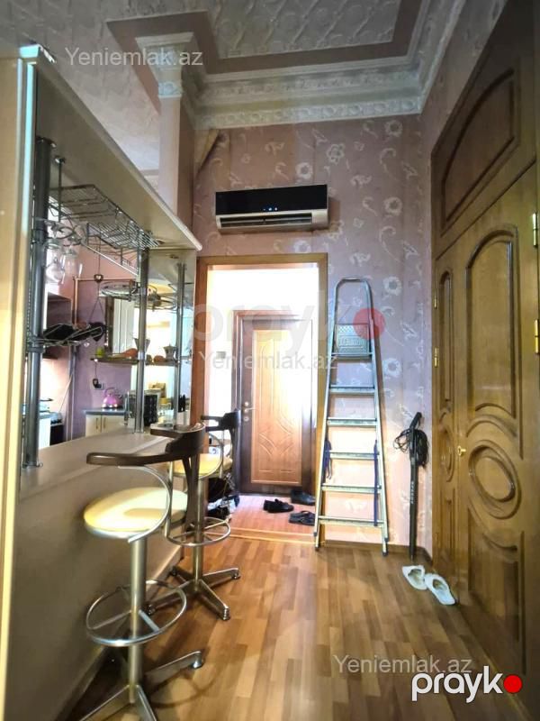 Satılır 3 otaqlı Bina evi menzil (Köhnə tikili), 108 m², Səbail rayonu — Mənzil, Bakı (12)
