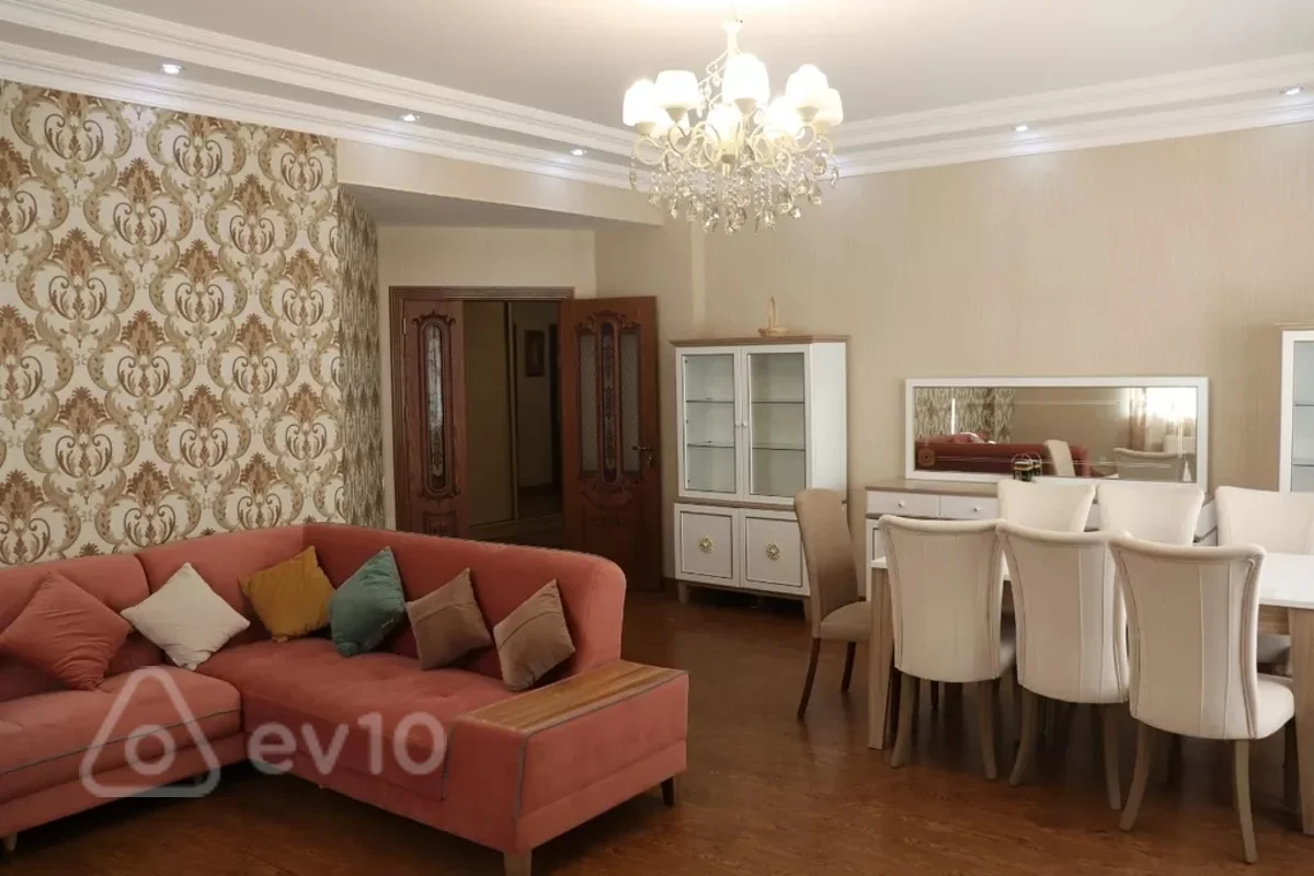 3 otaqlı mənzil, 150 m², Mirəli Seyidov küç., 4. — kirayə — Mənzil, Bakı (3)