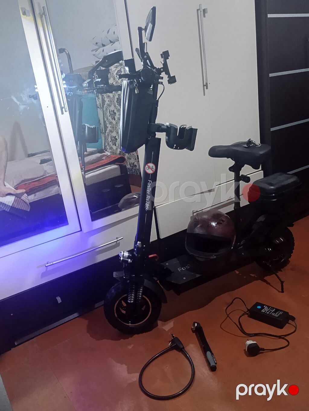 Elektrikli skuter – Foster RS7 Xüsusiyyətlər: - Güclü ön LED fənər və — Skuterlər, Digah (9)
