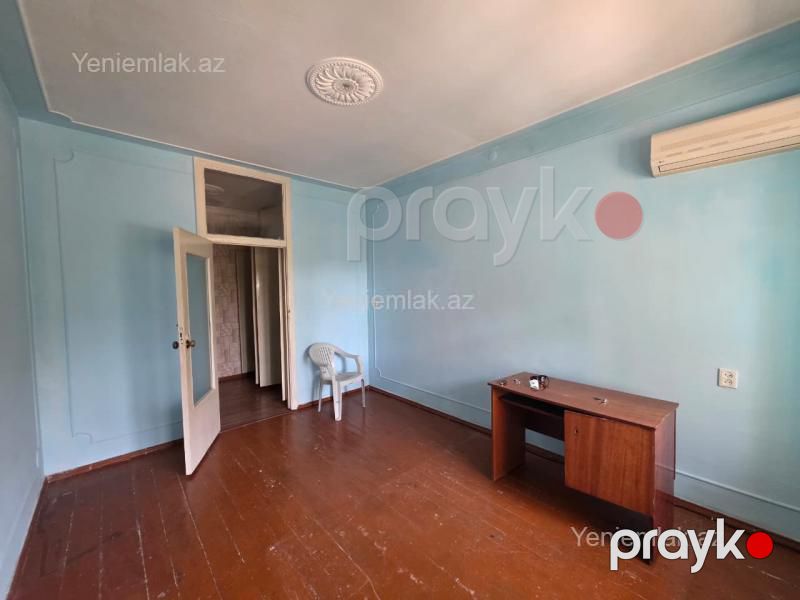 Satılır 2 otaqlı Bina evi menzil (Köhnə tikili), 65 m², Xətai rayonu — Mənzil, Bakı (9)