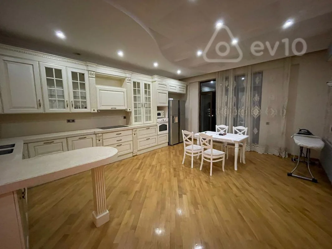 3 otaqlı mənzil, 215 m², Afiyəddin Cəlilov küçəsi — kirayə — Mənzil, Bakı (4)
