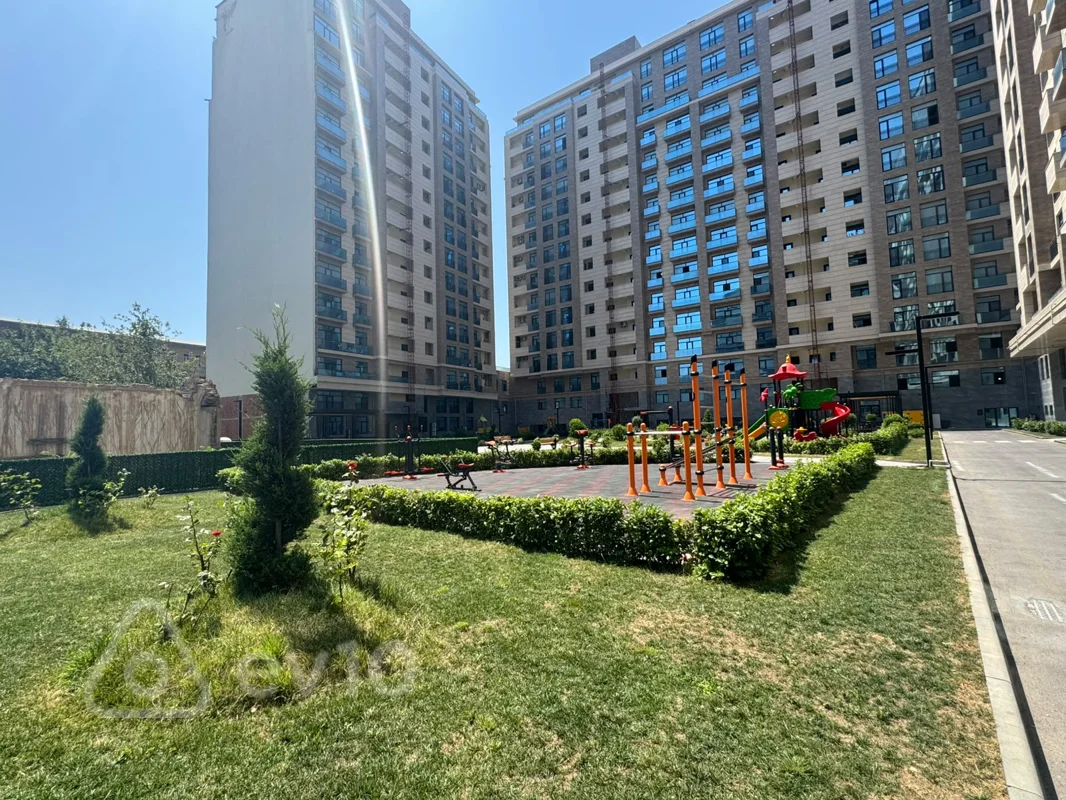 3 otaqlı mənzil, 110 m², Şamil Əzizbəyov küçəsi — Mənzil, Bakı (3)