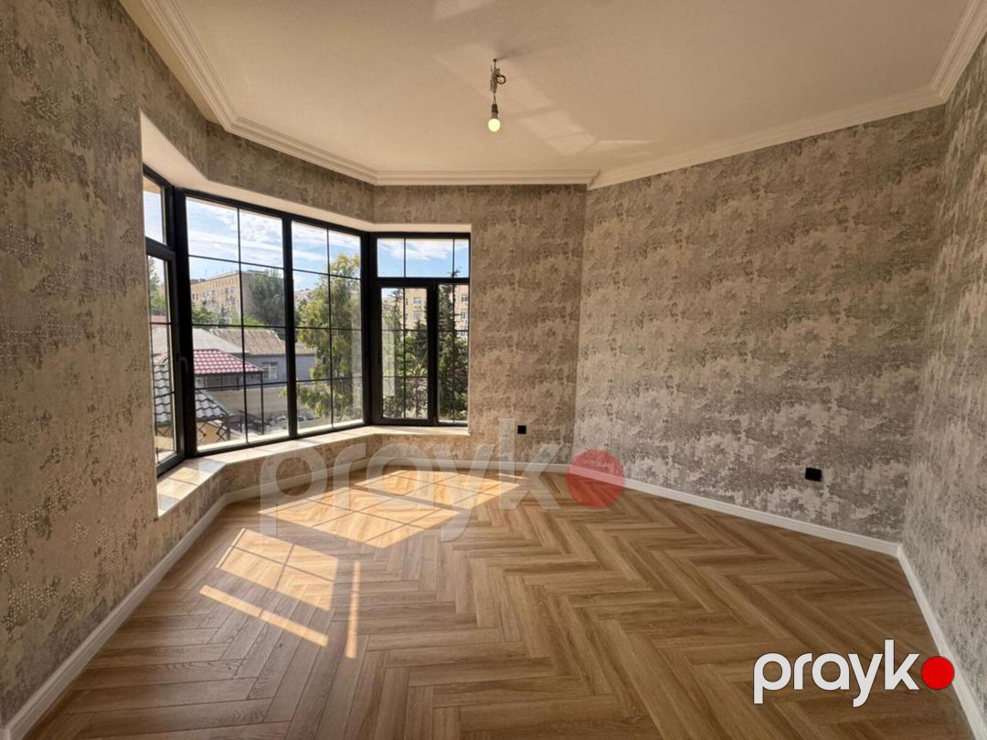 Satılır 6 otaqlı həyət evi/bağ evi 270 m² — Ev, villa, Bakı (8)
