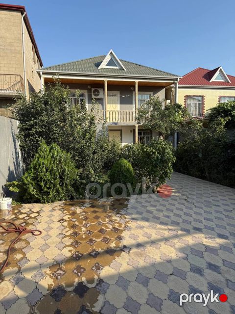 Satılır 7 otaqlı həyət evi/bağ evi 200 m² — Xırdalan