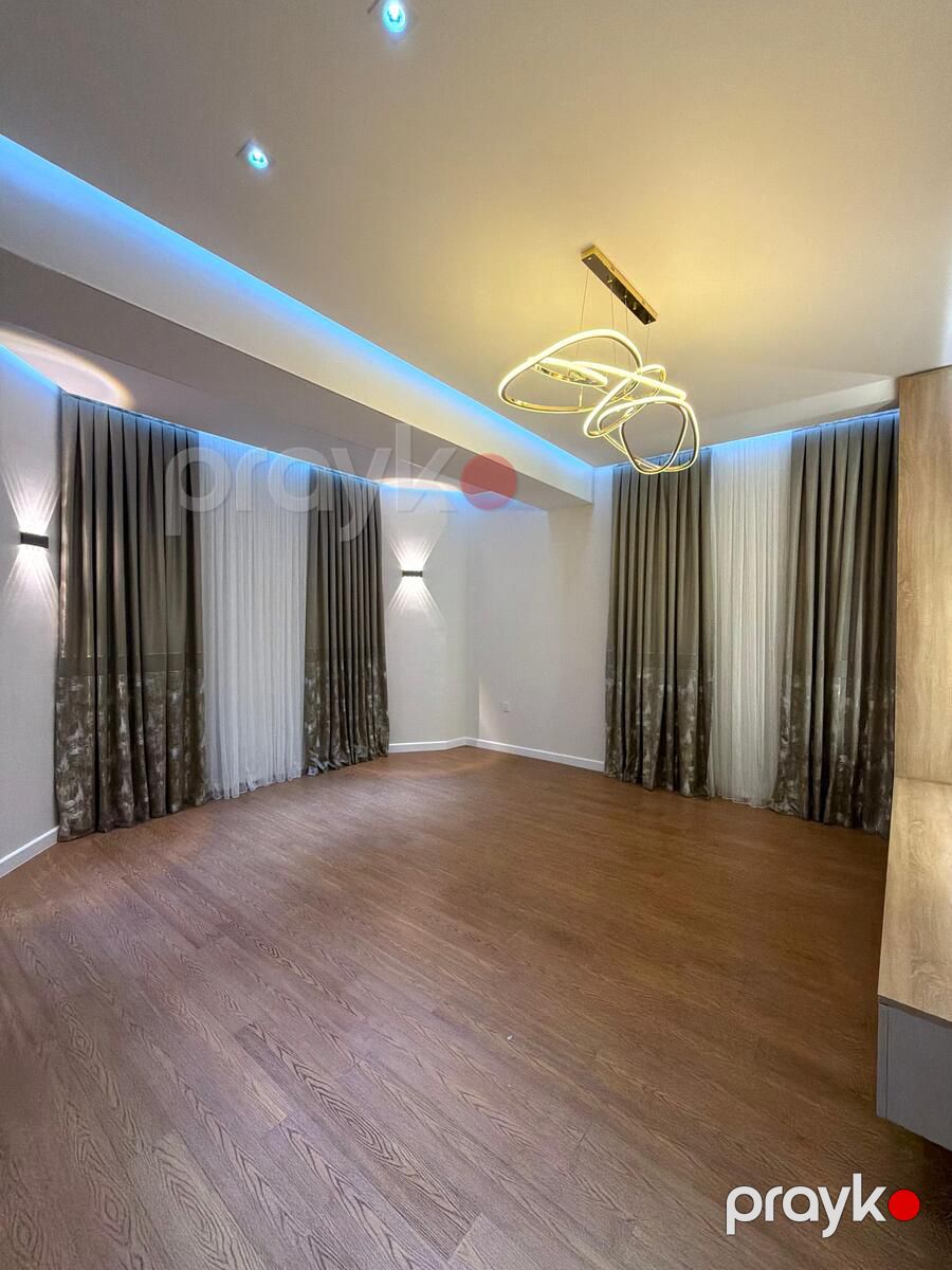 Satılır 4 otaqlı yeni tikili 130 m² — Mənzil, Bakı (3)