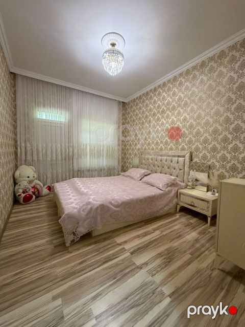 Yataq otağı dəsti az işlənib ideal veizyetdedir Tərkibi: - 160x200 sm — Mehdiabad
