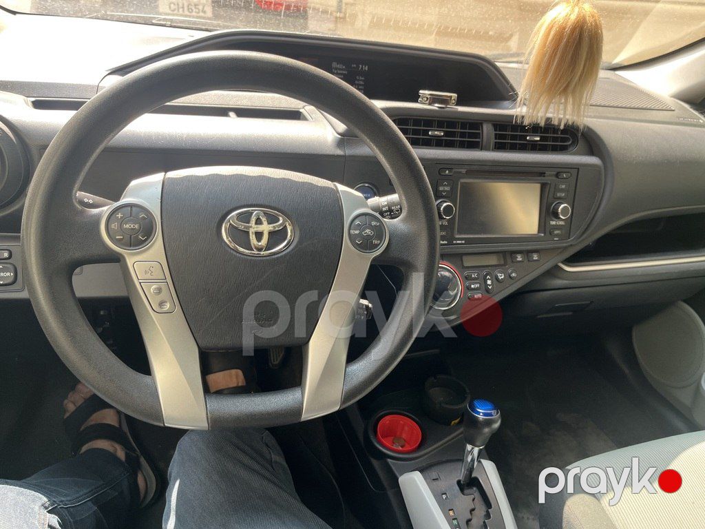 Toyota Prius C, 1.5 L, 0.9 kWh, 2014 il, 160 934 km — Avtomobillər, Bakı (4)