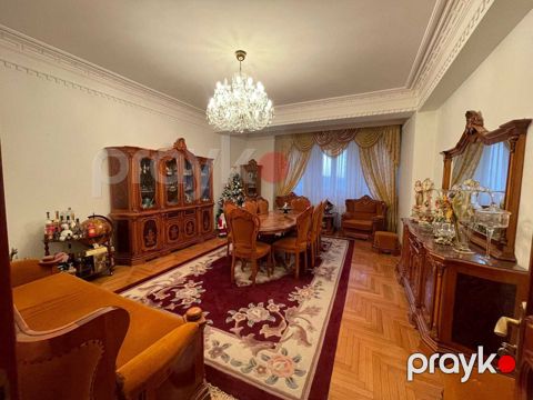 Satılır 4 otaqlı yeni tikili 160 m² — Bakı