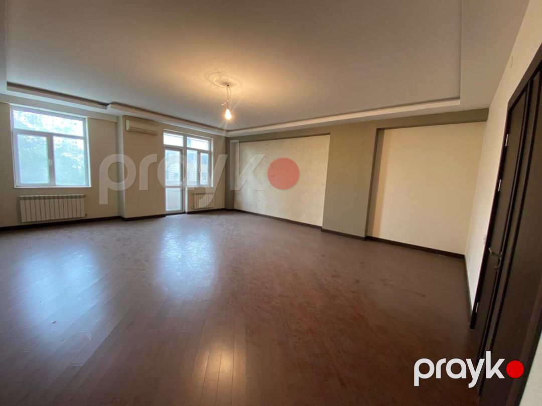 Satılır 3 otaqlı yeni tikili 130 m² — Mənzil, Bakı (2)