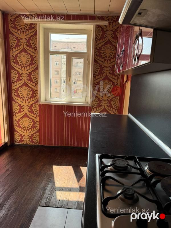 Satılır 3 otaqlı Bina evi menzil (Köhnə tikili), 68 m², 9-cu mikrorayon — Mənzil, Sumqayıt (9)