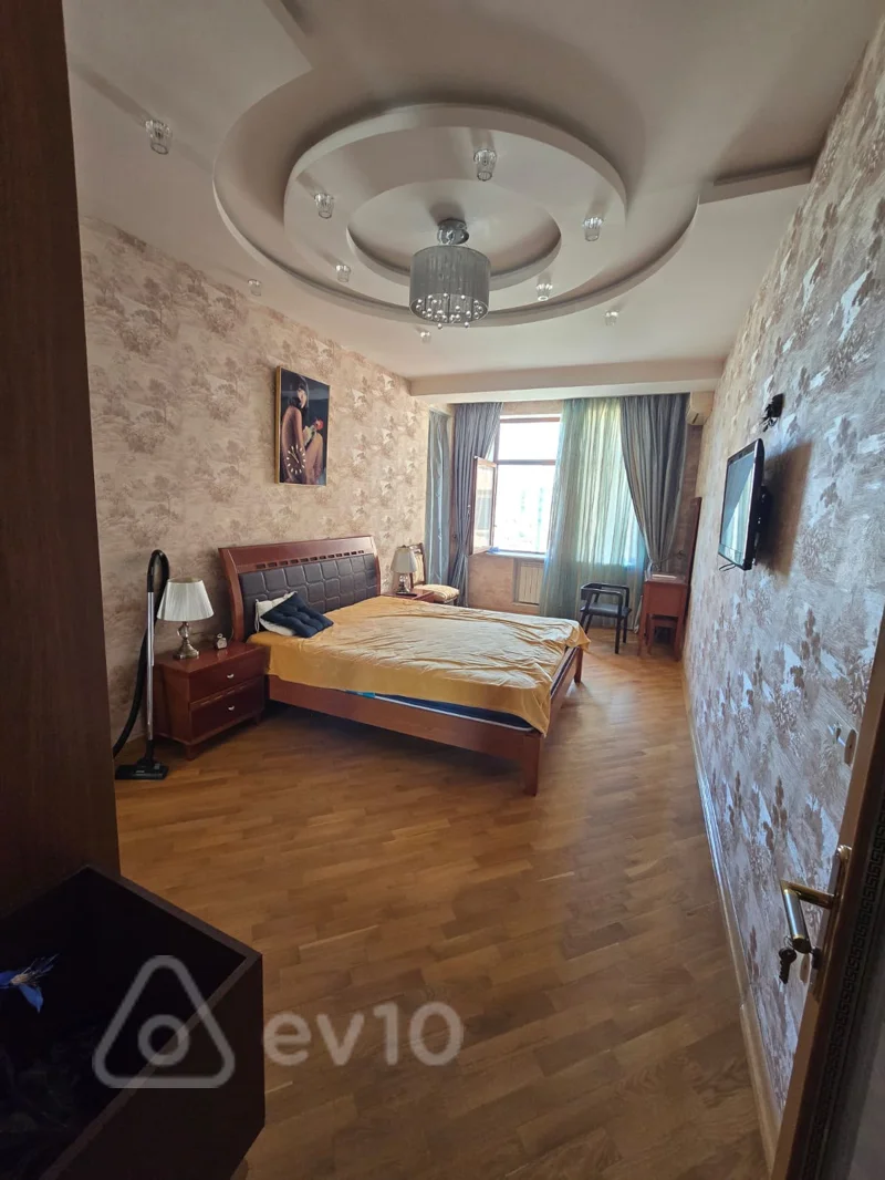 4 otaqlı mənzil, 161 m², mireli qasqay — Mənzil, Bakı (6)