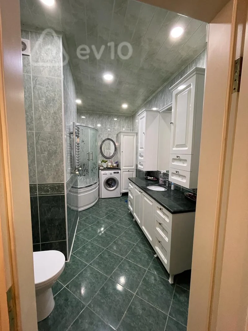 3 otaqlı mənzil, 135 m², Babək prospekti 10A — kirayə — Mənzil, Bakı (8)