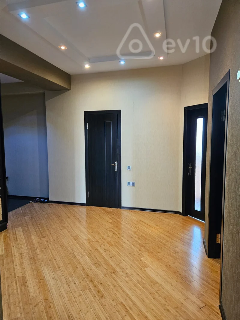 3 otaqlı mənzil, 100 m², Sübhi Salayev — Mənzil, Bakı (4)