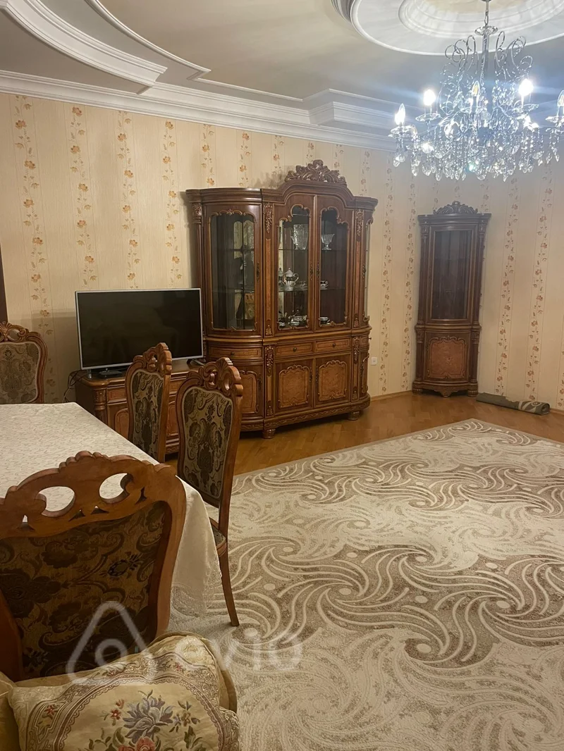 3 otaqlı mənzil, 147 m², Süleyman Vəzirov — kirayə — Mənzil, Bakı (10)