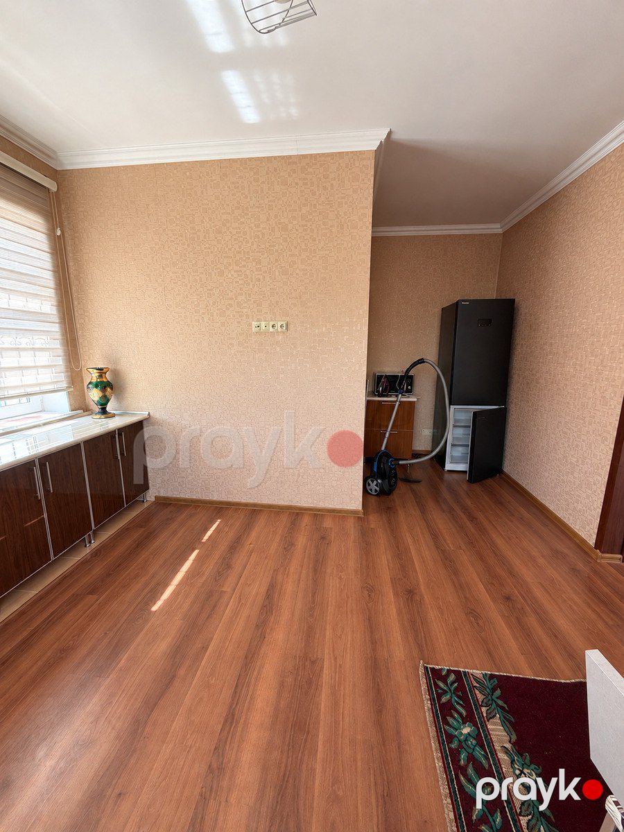 Satılır 8 otaqlı həyət evi/bağ evi 235 m² — Ev, villa, Bakı (12)