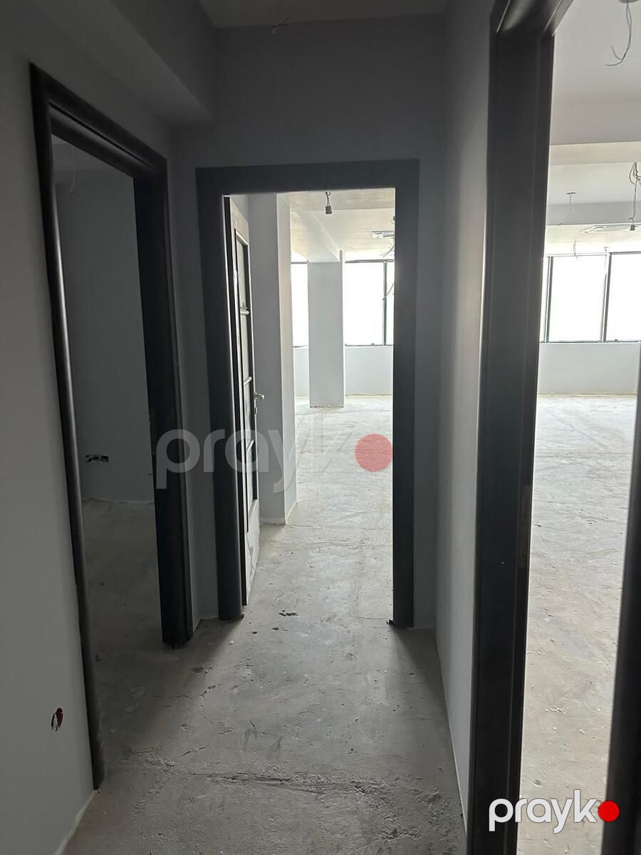 Satılır obyekt 1590 m² — Əmlak, Bakı (3)