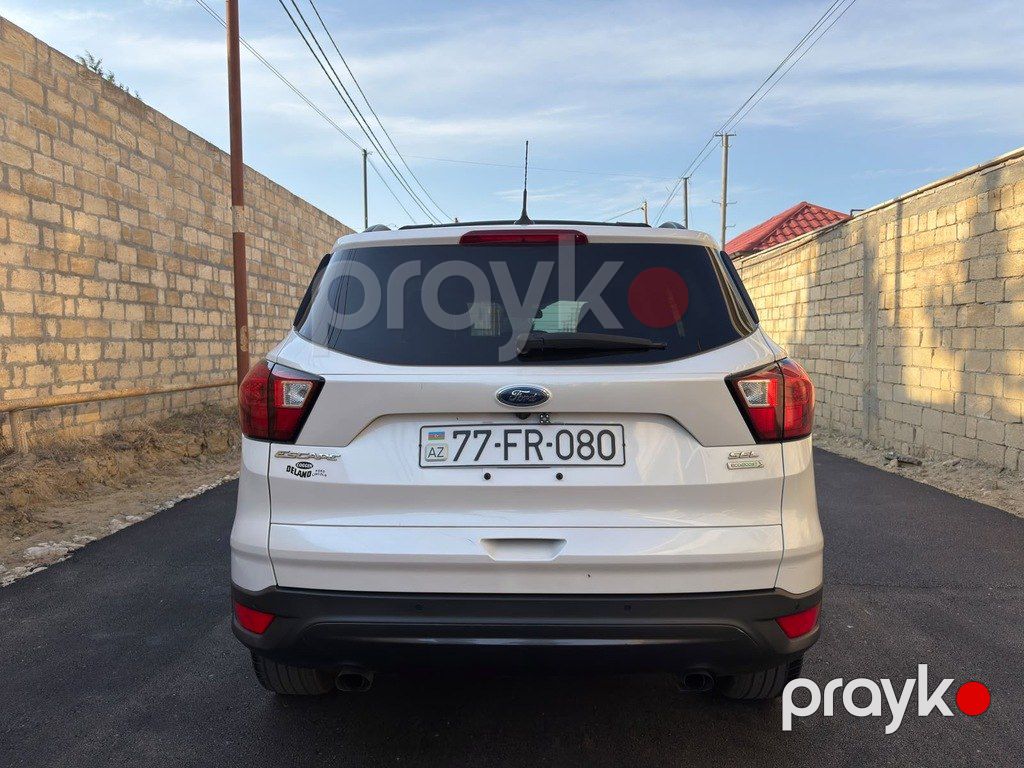 Ford Escape, 1.5 L, 2018 il, 141 622 km — Avtomobillər, Bakı (8)
