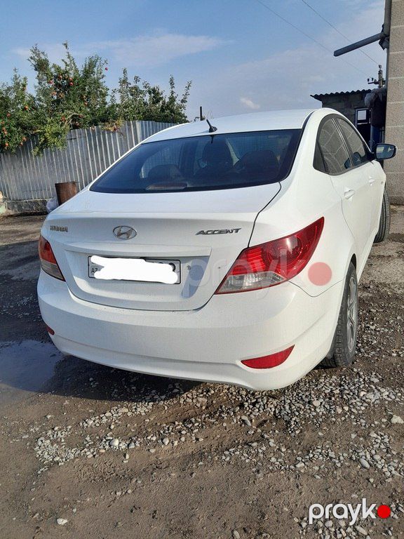 Hyundai Accent, 1.4 L, 2011 il, 242 820 km — Avtomobillər, Gəncə (4)