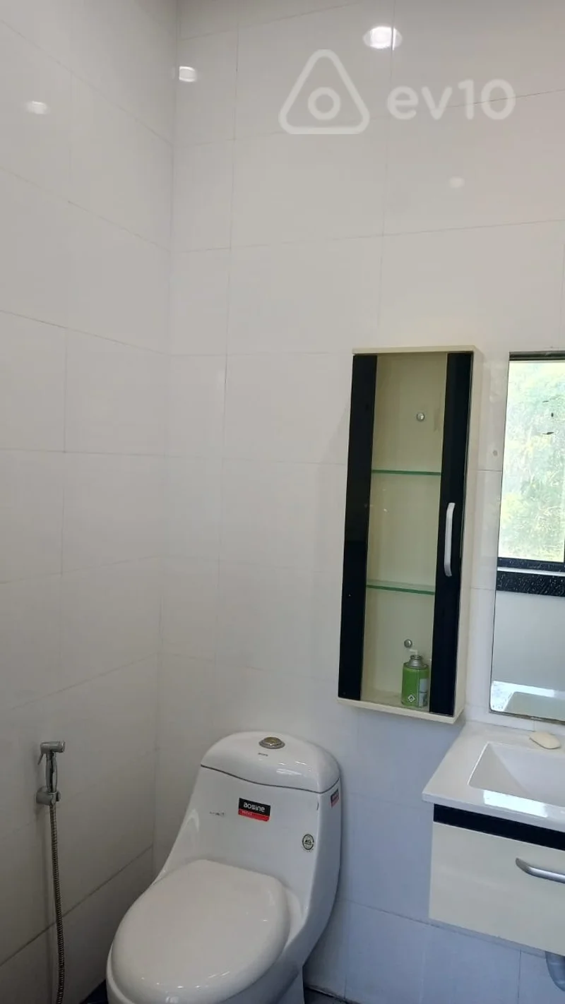 4 otaqlı mənzil, 100 m², İlqar İsmayılov — kirayə — Mənzil, Bakı (10)