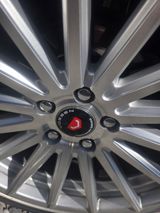 İşlənmiş Disk təkər Vossen 215 / 45 / R 17, 5 Boltlu — Диски
