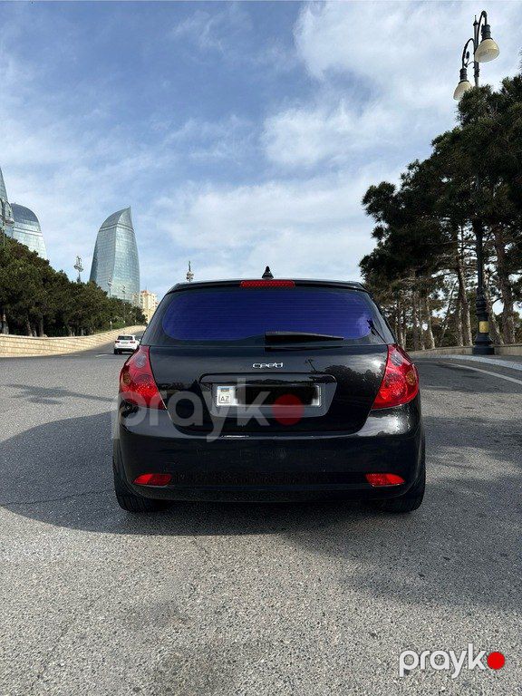 Kia Ceed, 1.6 L, 2008 il, 288 000 km — Avtomobillər, Bakı (4)
