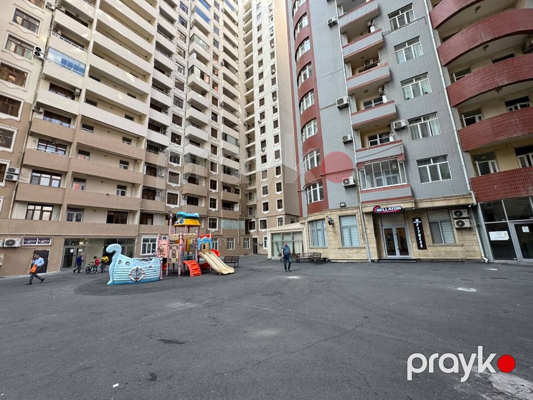 Satılır 4 otaqlı yeni tikili 200 m² — Mənzil, Bakı (4)