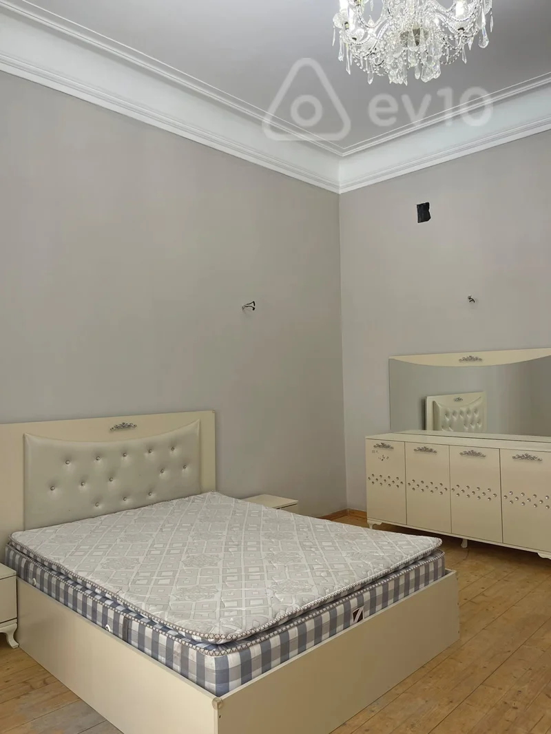 1 otaqlı mənzil, 50 m², Neftçilər prospekti — kirayə — Mənzil, Bakı (3)
