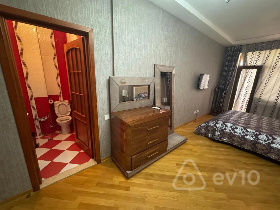 3 otaqlı mənzil, 120 m², İbrahim Paşa Dadaşov küçəsi — kirayə — Mənzil, Bakı (8)