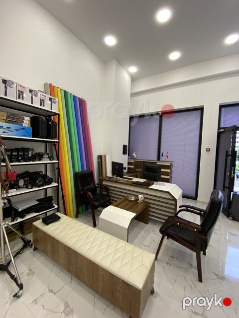 Satılır obyekt 160 m² — Bakı