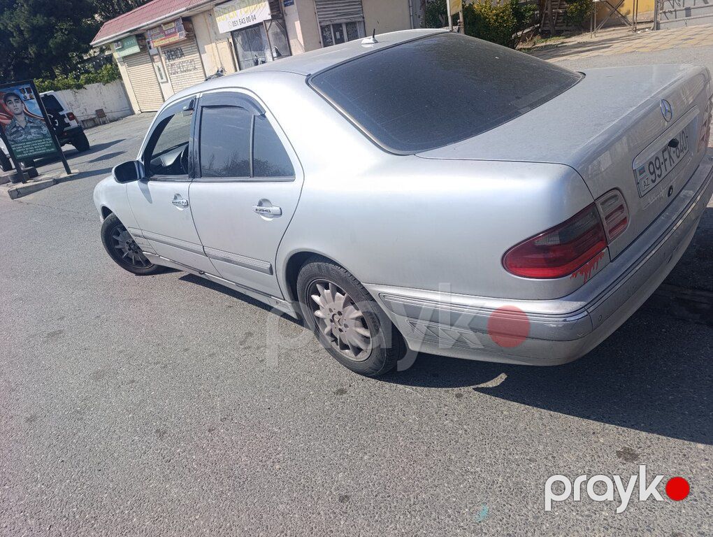 Mercedes E 220, 2.2 L, 2001 il, 486 800 km — Avtomobillər, Bakı (3)
