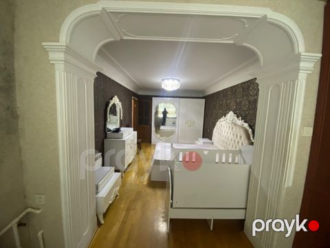 İcarəyə verilir 3 otaqlı köhnə tikili 80 m² — Bakı