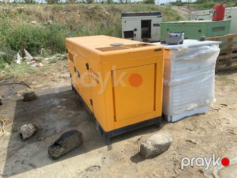Generator — Bakı