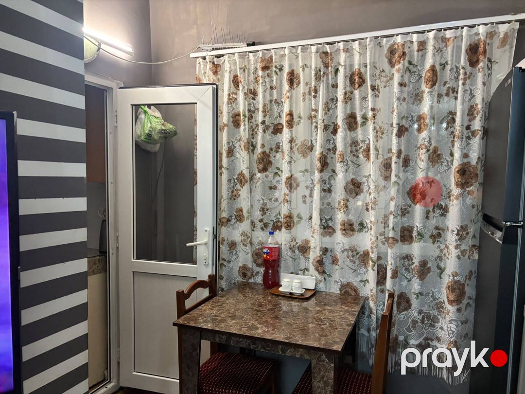 Satılır 2 otaqlı köhnə tikili 42 m² — Mənzil, Bakı (7)