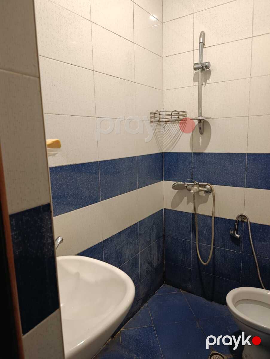 İcarəyə verilir 1 otaqlı köhnə tikili 50 m² — Mənzil, Bakı (9)