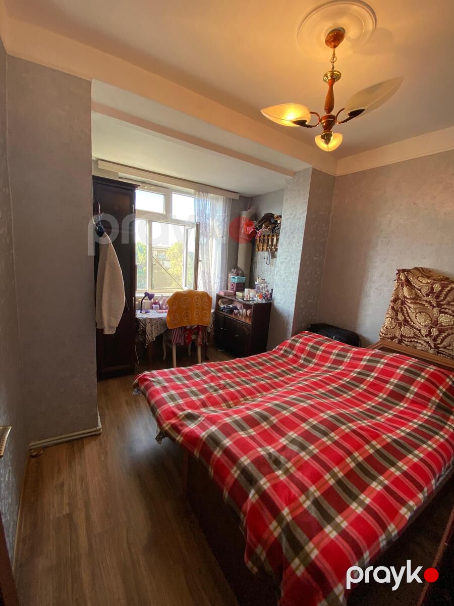 Satılır 2 otaqlı köhnə tikili 50 m² — Mənzil, Bakı (9)