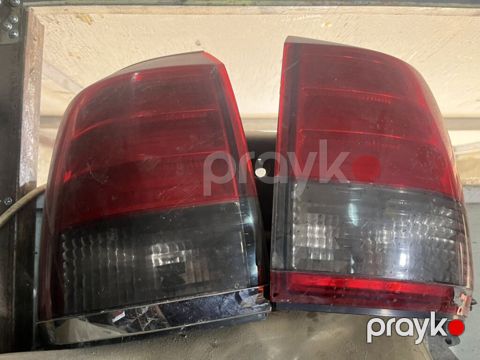 Toyota Land Cruiser üçün işıq optikası dəsti 2010 stop fara dəsd — Bakı