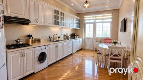 Satılır 3 otaqlı yeni tikili 130 m² — Bakı