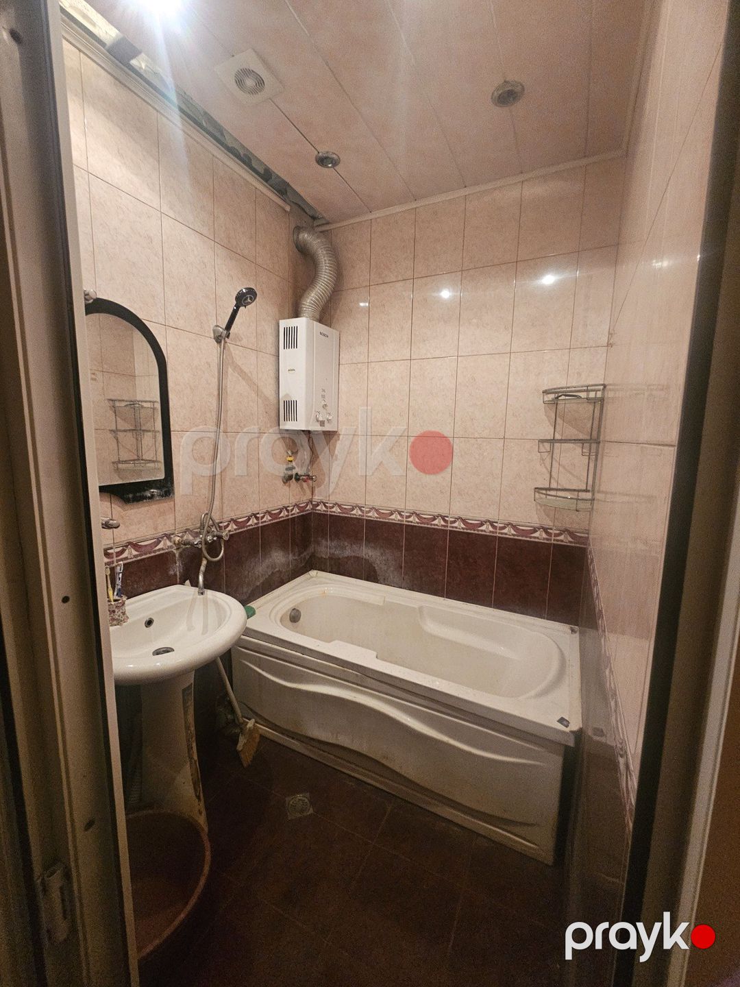 İcarəyə verilir 1 otaqlı köhnə tikili 35 m² — Mənzil, Bakı (5)