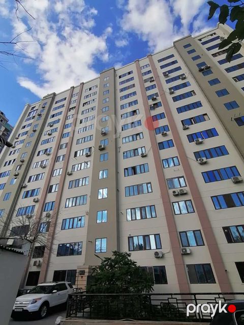 Satılır 3 otaqlı köhnə tikili 78 m² — Bakı