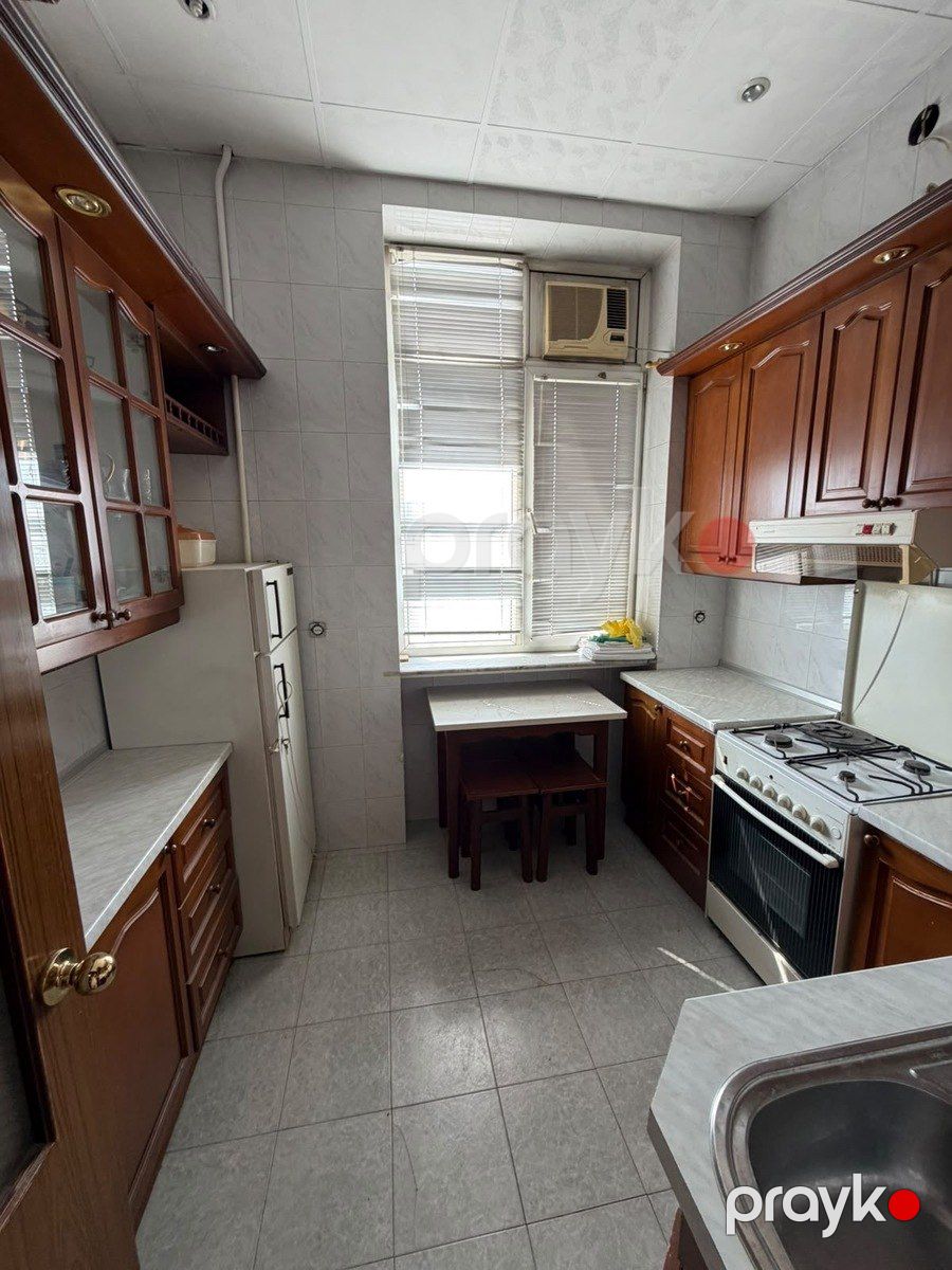Satılır 4 otaqlı köhnə tikili 91.9 m² — Mənzil, Bakı (11)